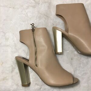 Parker&Sky Booties Size 9.5 SB-M